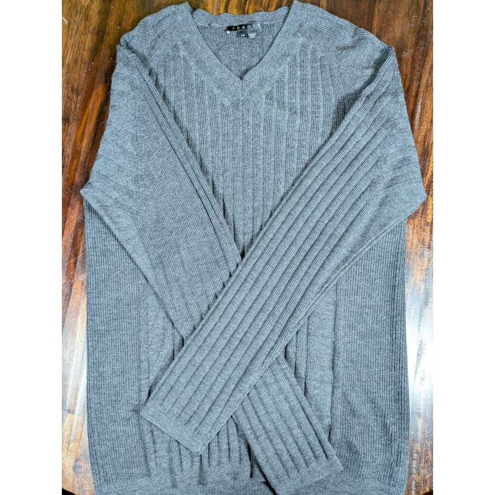 Theory Men's 100% Merino Wool Ribbed V-Neck Sweater Grey Gray L Quiet Luxury